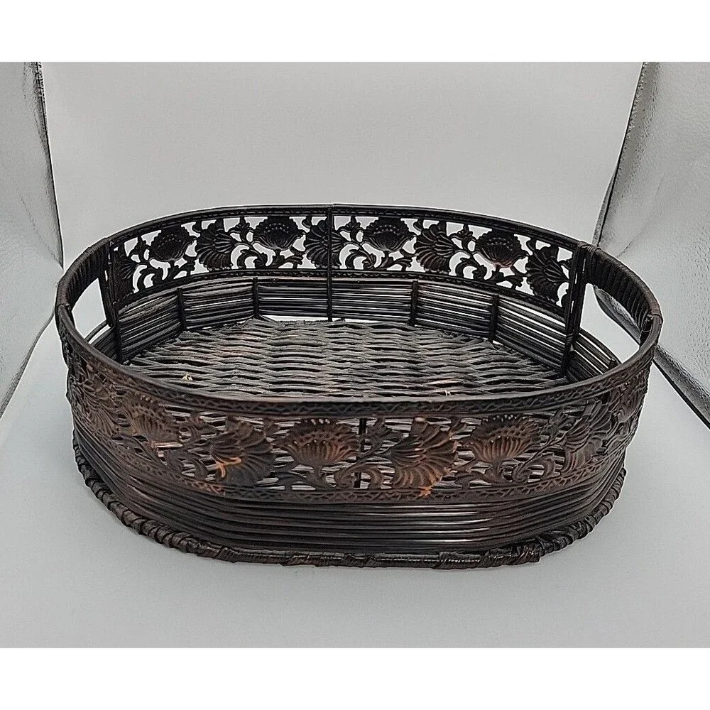 Metal & Wicker Tray Or Decor ~ Vtg Oval Brown Bambo & Copper Look ~ Well Made